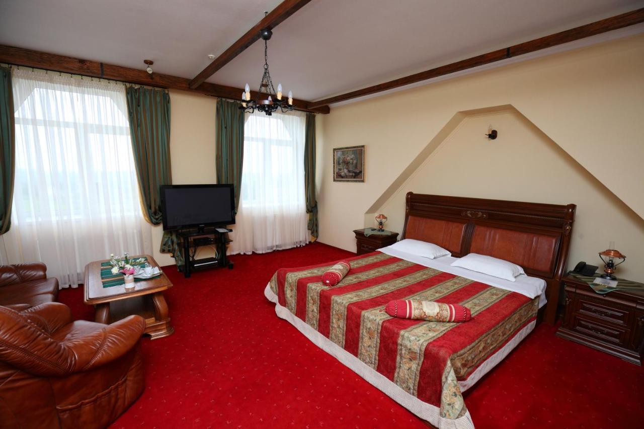 Medzhybozhskiy Zamok Tribukhovtsy Zimmer foto