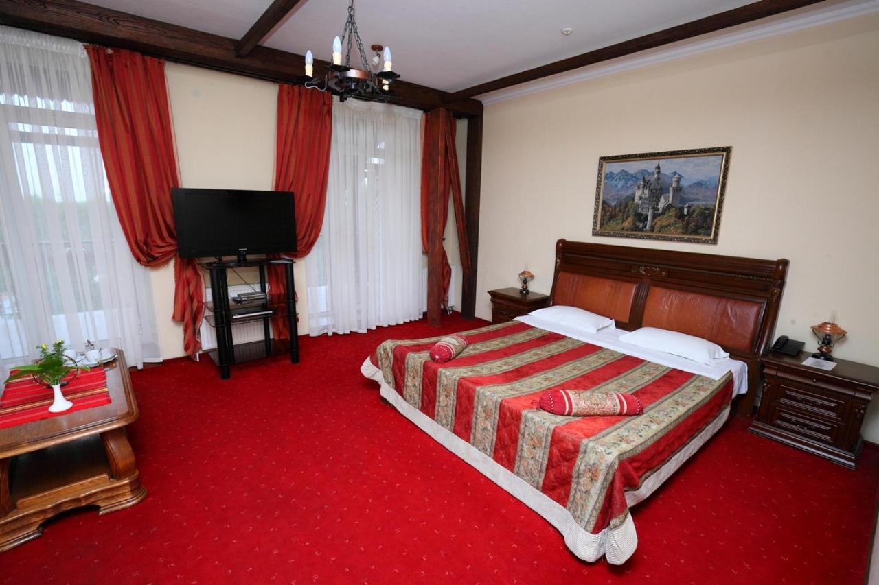 Medzhybozhskiy Zamok Tribukhovtsy Zimmer foto